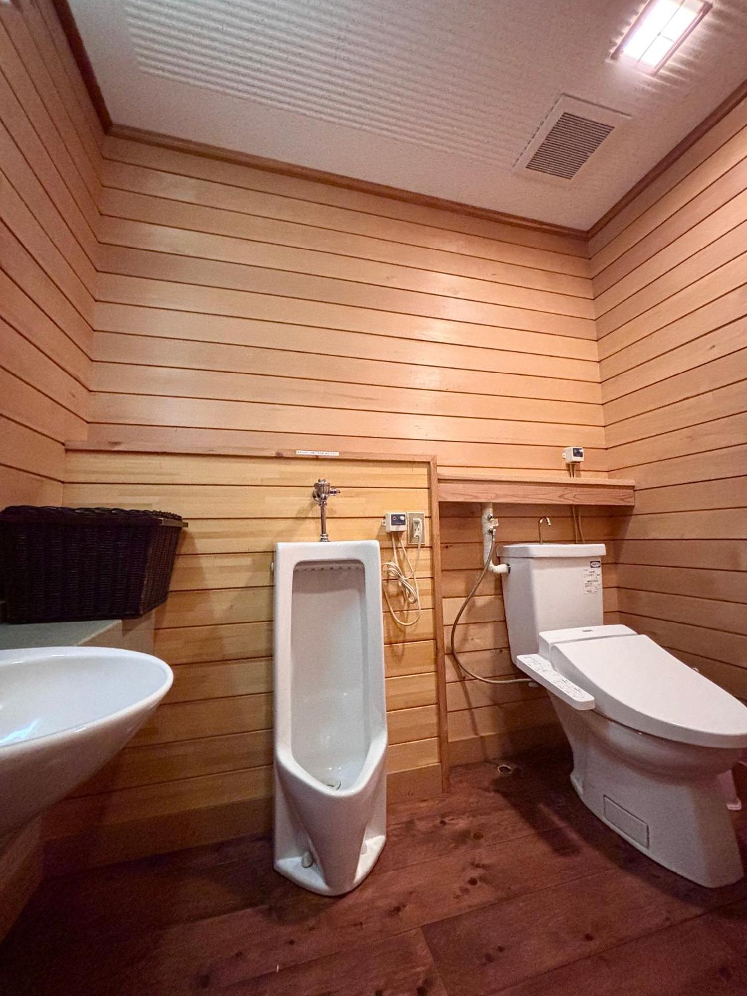 Woody Island Villa Hakuba Bagian luar foto